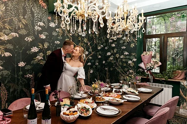 Лескофф, Зал — фото