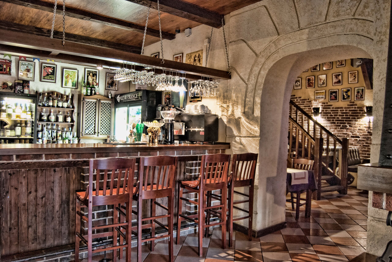 Зал — Иль-де-Франс