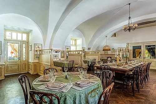 Русская рюмочная № 1, Санкт-Петербург — фото площадки