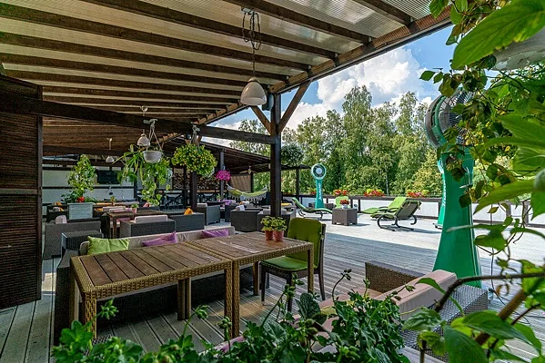 Stroganoff Bar&Grill, Зал — фото