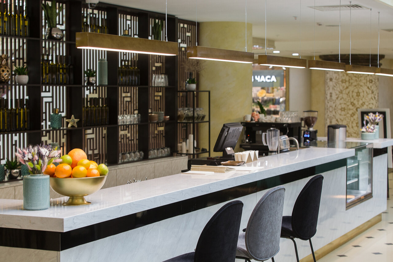 Зал — Lobby Bar
