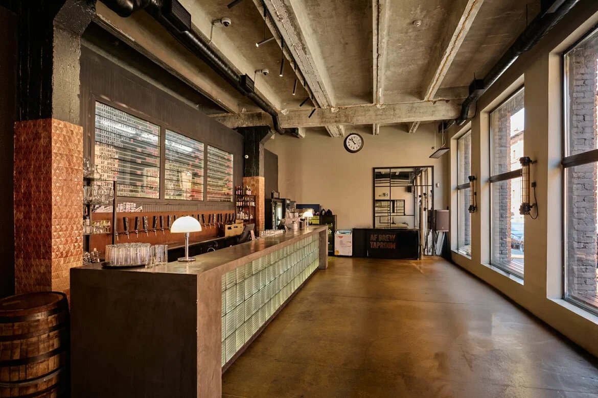 Taproom — Зал, фото банкетного зала