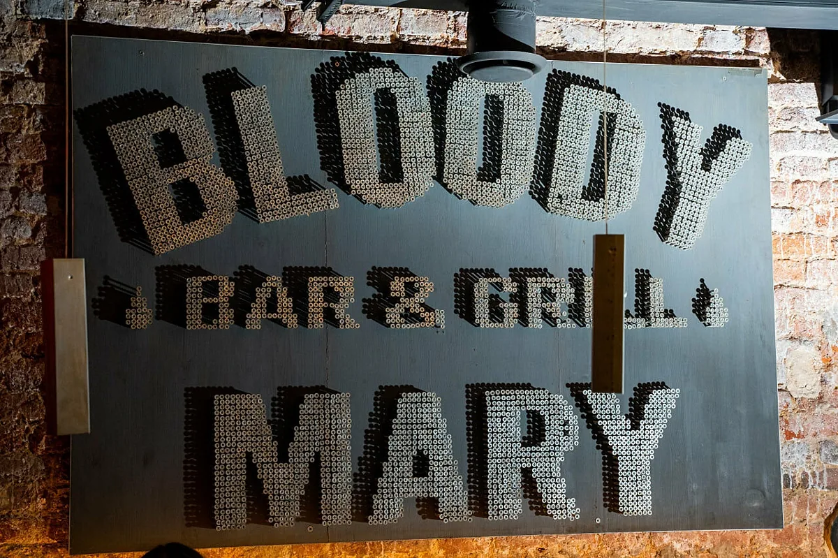 Bloody Mary Bar & Grill, Санкт-Петербург — фото площадки