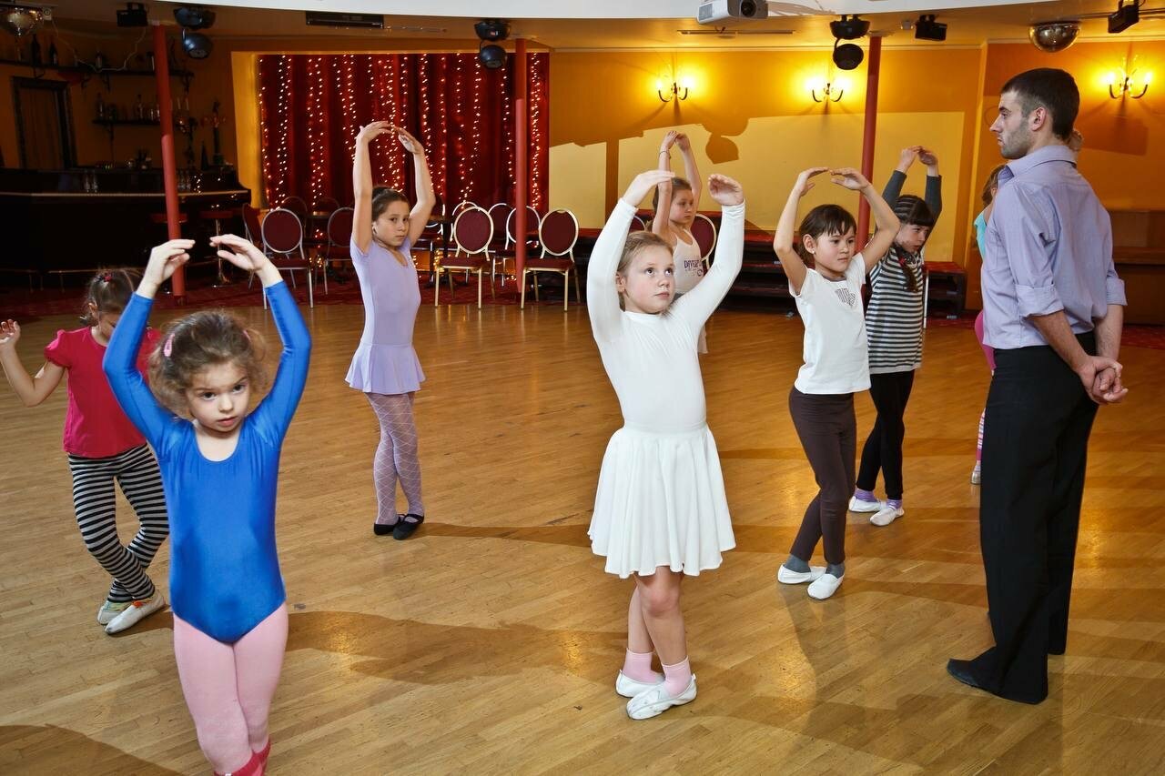 Зал — Jenavi Club