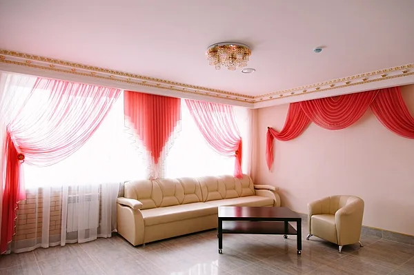 Шамирам, Зал — фото