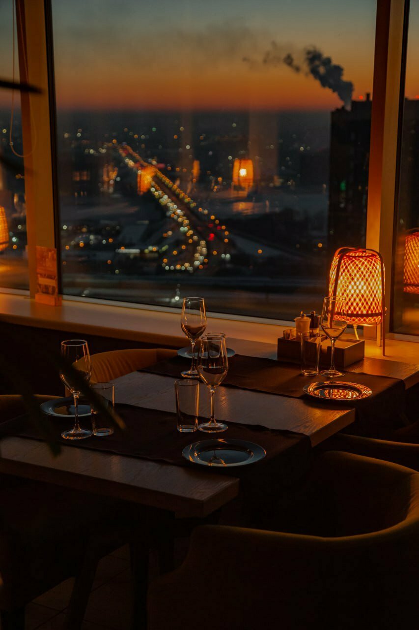Зал — Sky lounge