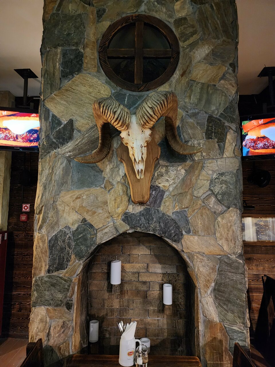 Зал — Bierhof