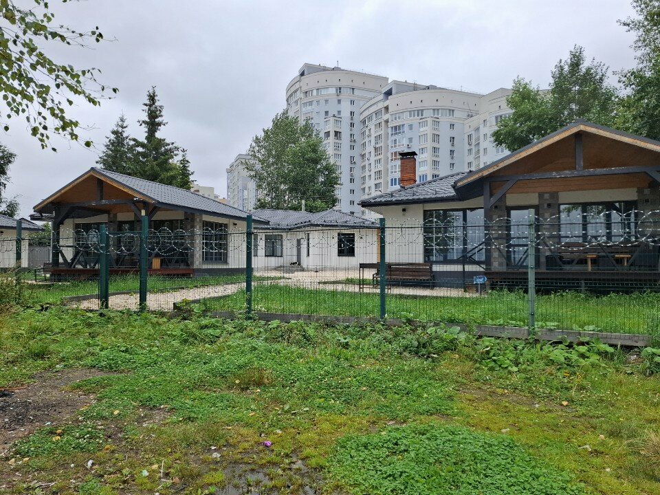 Зал — Гриль Парк