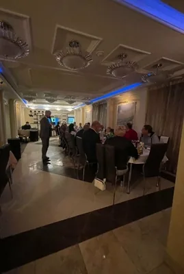 Зал — подробнее о зале
