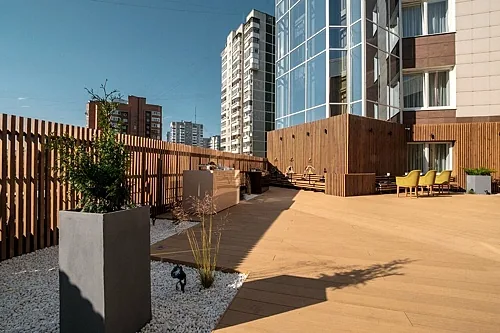 Летняя терраса Московской горки, Екатеринбург — фото площадки
