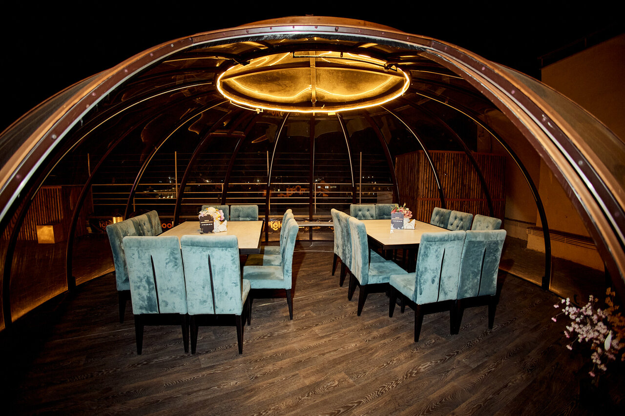 Зал — Igloobar