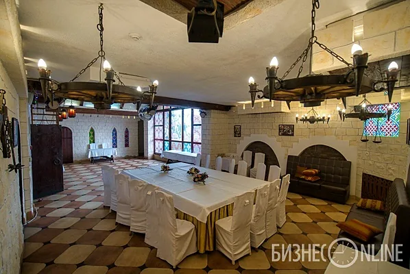 Ресторанный двор, Зал — фото