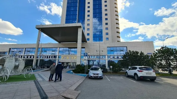 Зал — подробнее о зале