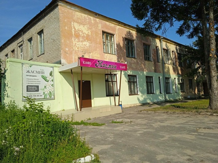 Зал — подробнее о зале