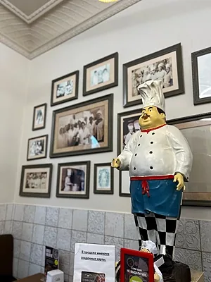 Мамина кухня, Зал — фото