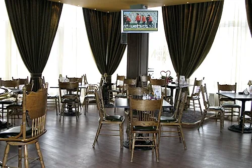 The London Pub, Иркутск — фото площадки