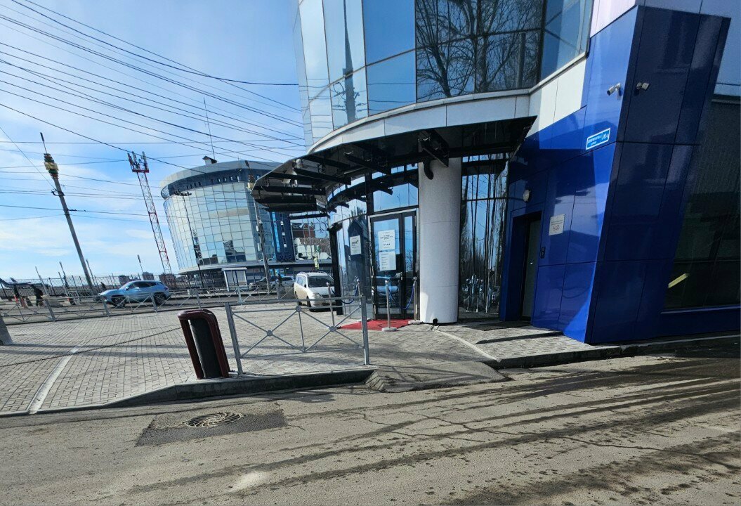 Зал — Авеню