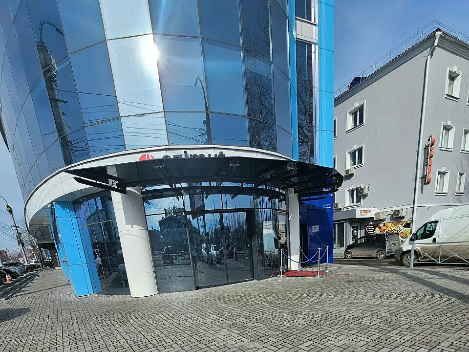 Авеню, Иркутск — фото площадки