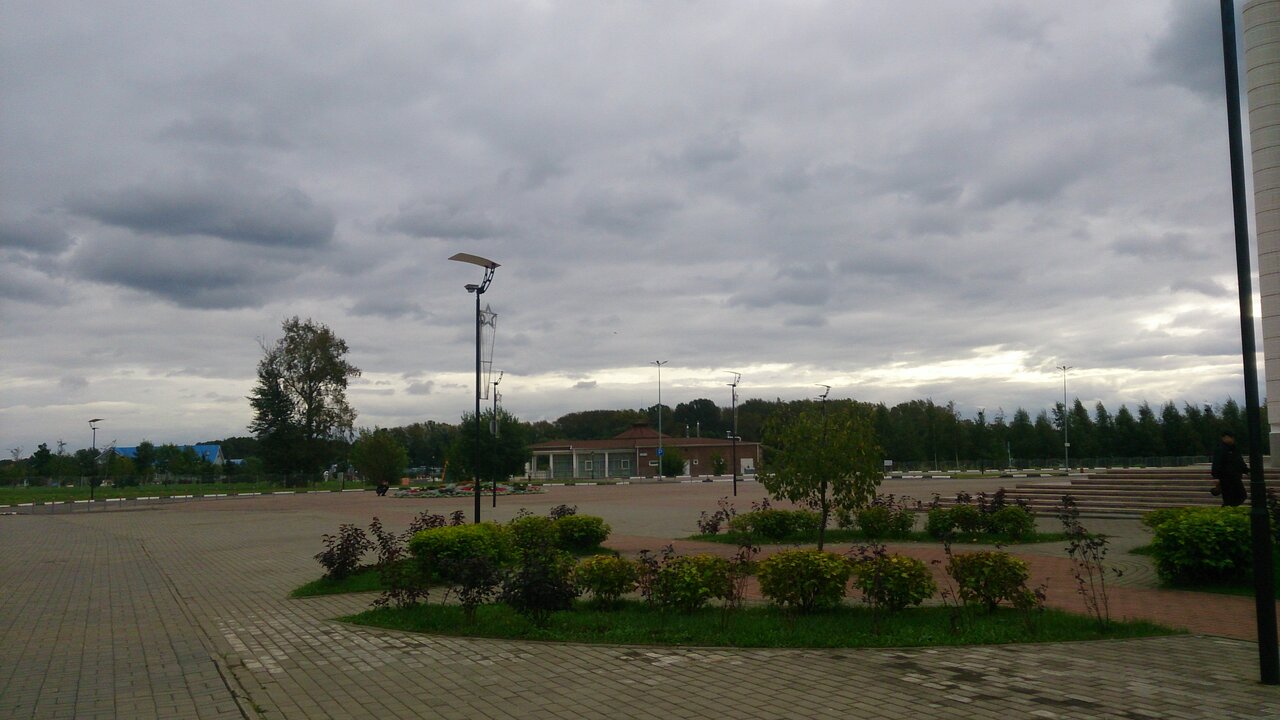 Миллениум, Зал — фото