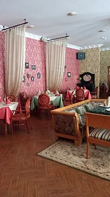 Зойкина Квартира, Зал — фото