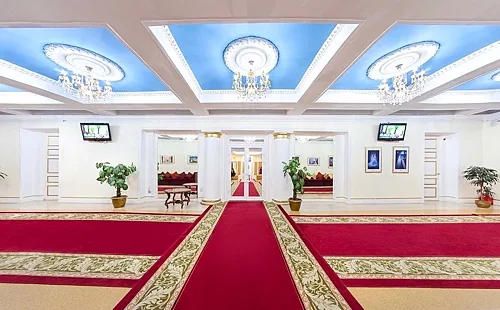 Дворец торжеств, Томск — фото площадки