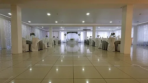 L. Hall, Оренбург — фото площадки