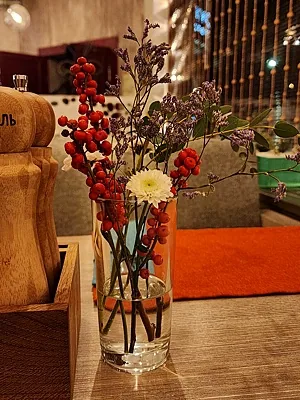 Вкус и атмосфера, Зал — фото