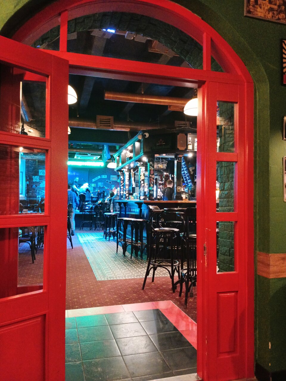 Harat's pub, Зал — фото