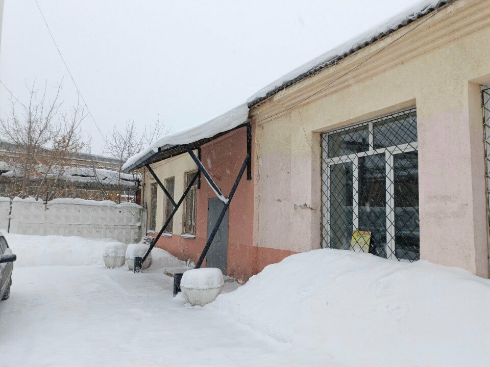 Зал — Разгуляй
