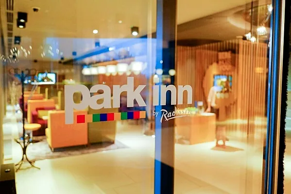 Park Inn by Radisson, Зал — фото