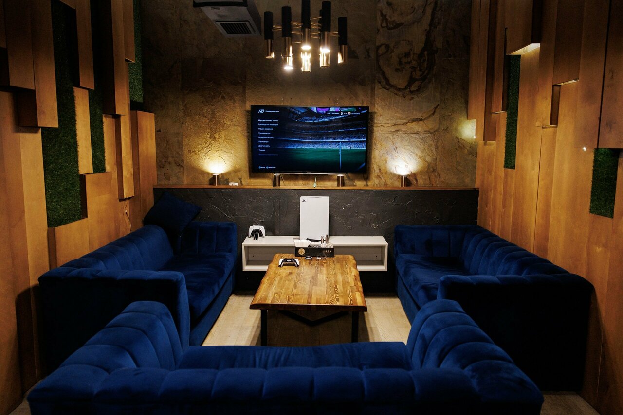 Зал — Мята Restobar