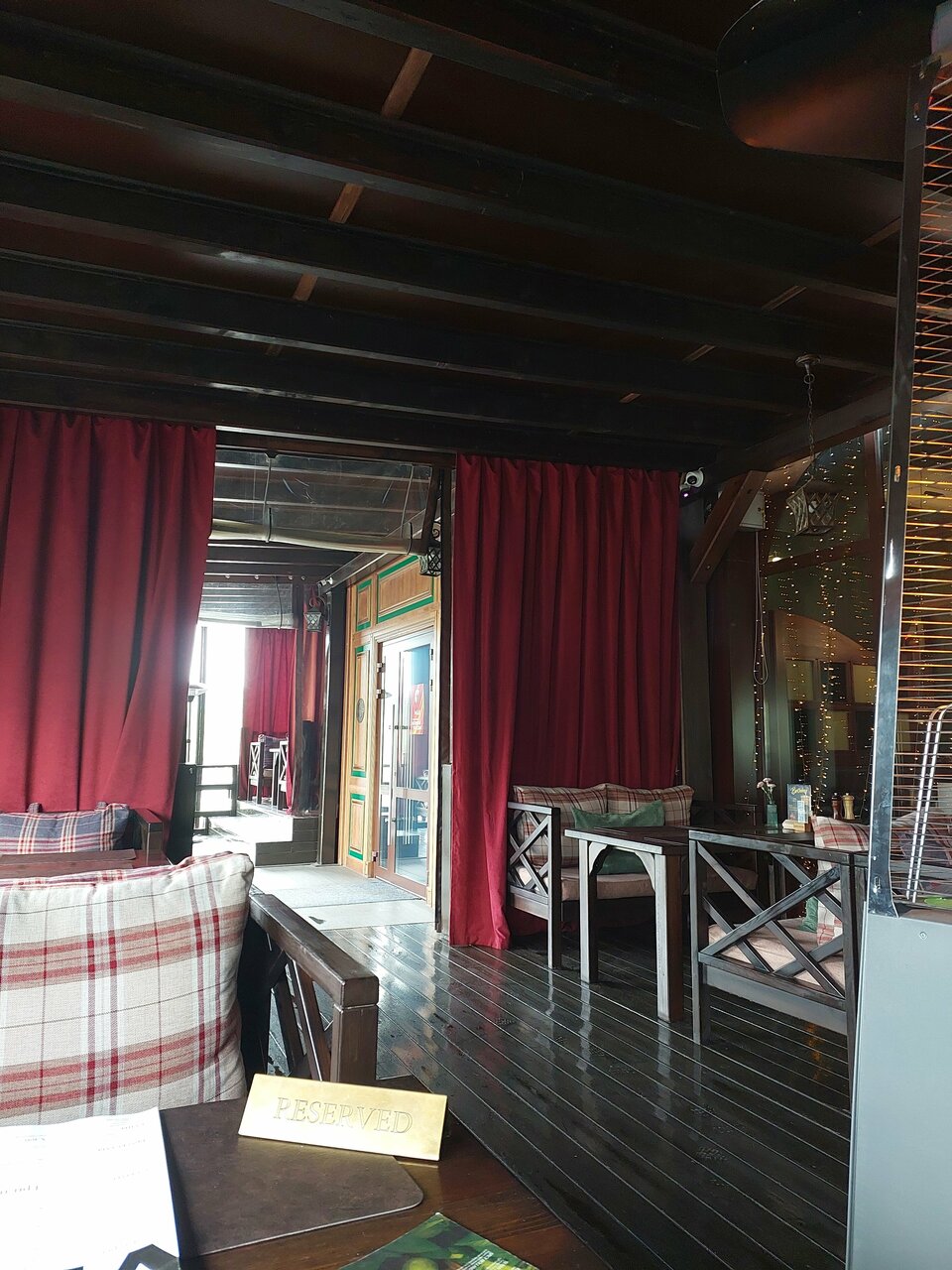 Зал — Gastropub klever