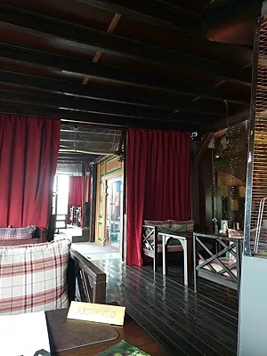 Gastropub klever, Зал — фото