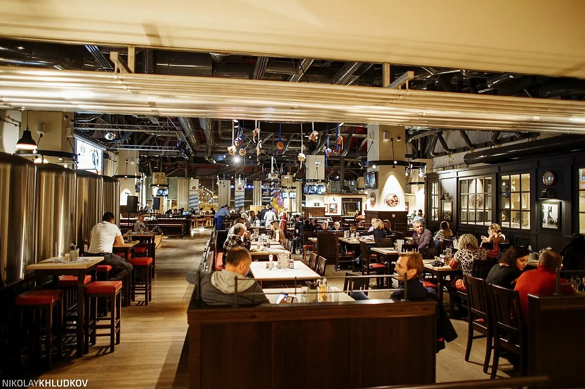 Paulaner Bräuhaus, Новокузнецк — фото площадки
